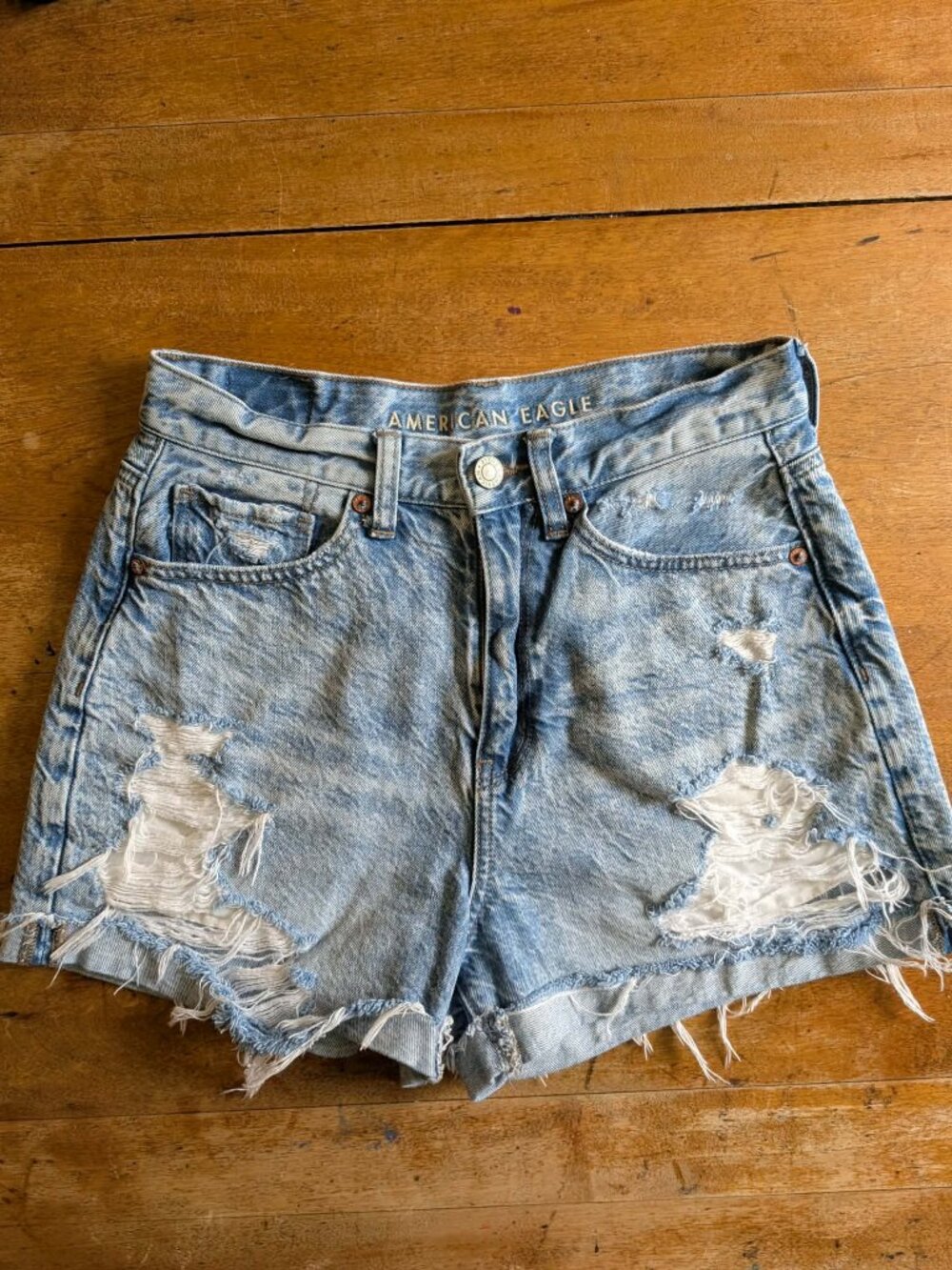 American Eagle Mom Short denim size 2
